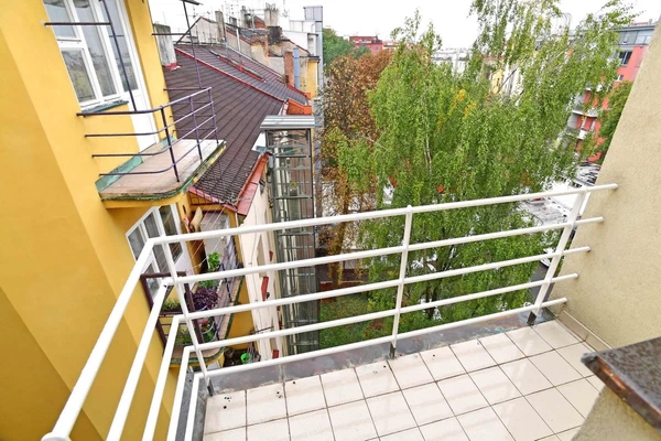 Řipská, Vinohrady - Praha 3 | Pronájem, Byt, 1+kk, 27 m²