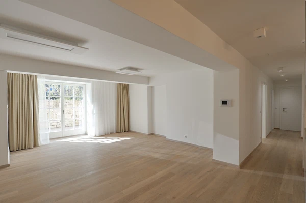 Štursova, Bubeneč - Prague 6 | Rent, Apartment, Three-bedroom (4+kk), 135 m²