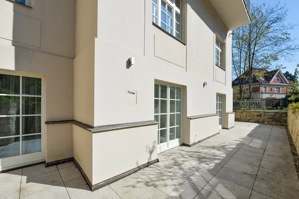 Štursova, Bubeneč - Prague 6 | Rent, Apartment, Three-bedroom (4+kk), 135 m²