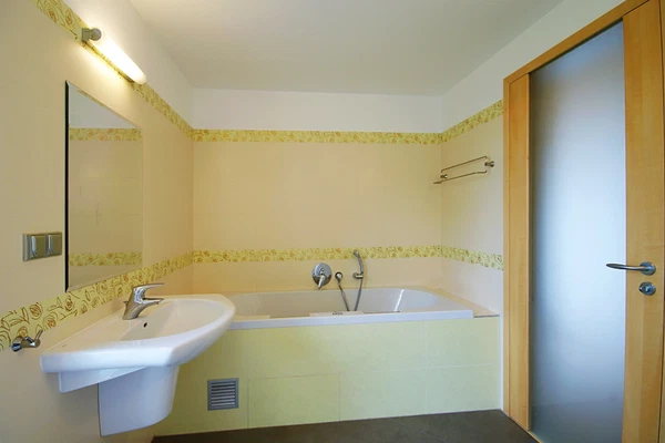 Na Šabatce, Komořany - Prague 4 | Rent, House, Four-bedroom (5+1)