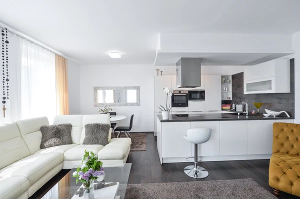 Klementova, Stodůlky - Prague 5 | Rent, Apartment, Two-bedroom (3+kk), 95 m²