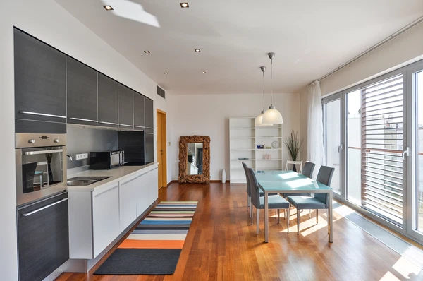 Korunní, Vinohrady - Prague 10 | Rent, Apartment, One-bedroom (2+kk), 78 m²