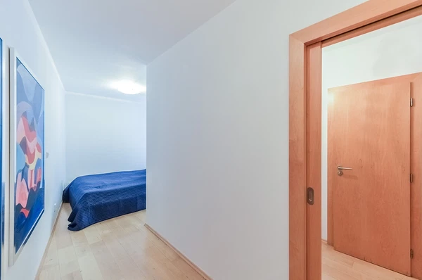 Nepilova, Vysočany - Prague 9 | Sale, Apartment, Studio (1+kk), 40 m²