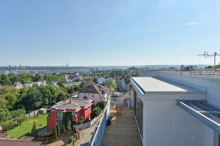 Davídkova, Libeň - Prague 8 | Sale, Apartment, Three-bedroom (4+kk), 137 m²