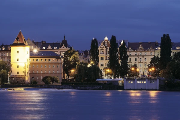 Janáčkovo nábřeží, Smíchov - Praha 5 | Prodej, Byt, 3+kk, 141 m²