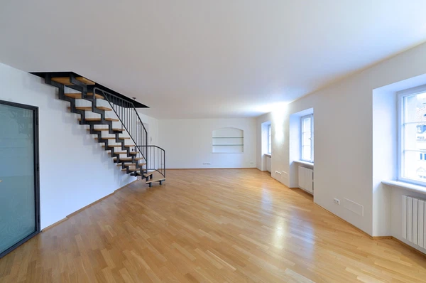 Hroznová, Malá Strana - Prague 1 | Rent, Apartment, Three-bedroom (4+1), 172 m²