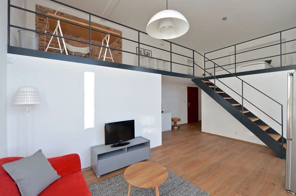 Zenklova, Libeň - Prague 8 | Rent, Apartment, Studio (1+kk), 58 m²