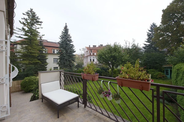 Tychonova, Hradčany - Prague 6 | Sale, Apartment, Three-bedroom (4+1), 130 m²