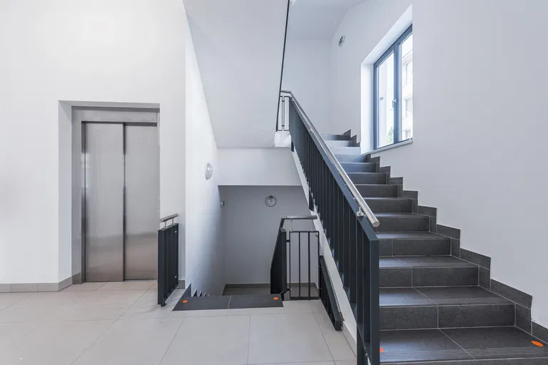 Pod Barvířkou, Smíchov - Prague 5 | Sale, Apartment, Two-bedroom (3+kk), 106 m²