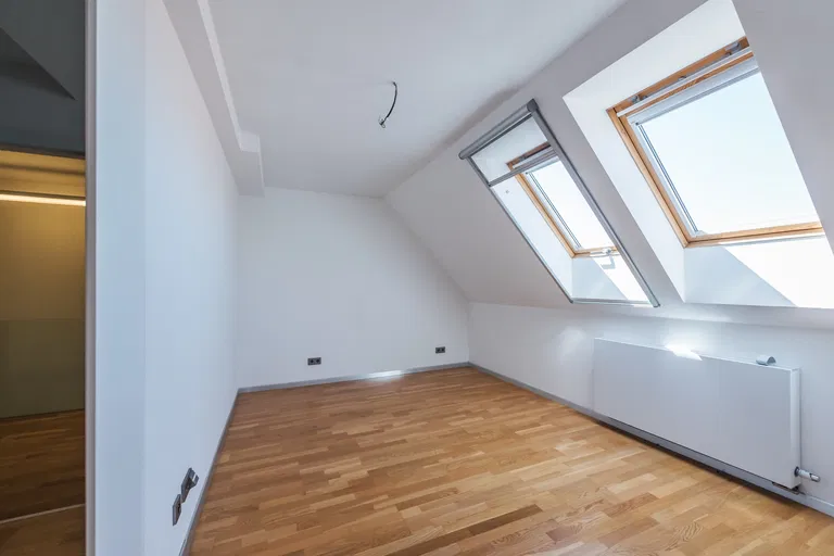 Jagellonská, Vinohrady - Prague 3 | Sale, Apartment, Two-bedroom (3+kk), 107 m²