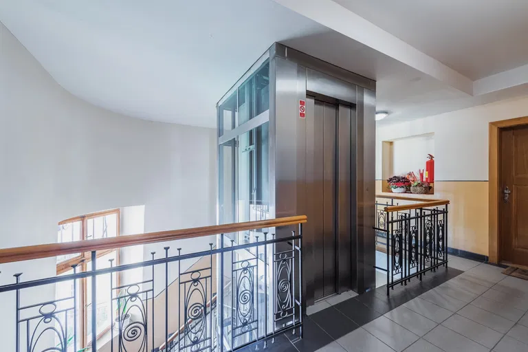 Jagellonská, Vinohrady - Prague 3 | Sale, Apartment, Two-bedroom (3+kk), 107 m²