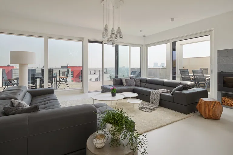 U Dívčích hradů, Radlice - Prague 5 | Sale, Apartment, Four-bedroom (5+kk), 348 m²