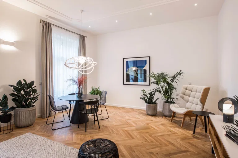 U Rajské zahrady, Žižkov - Praha 3 | Predaj, Byt, 2-izbový, 82 m²
