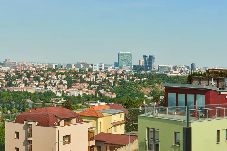 U Dívčích hradů, Radlice - Prague 5 | Sale, Apartment, Four-bedroom (5+kk), 348 m²