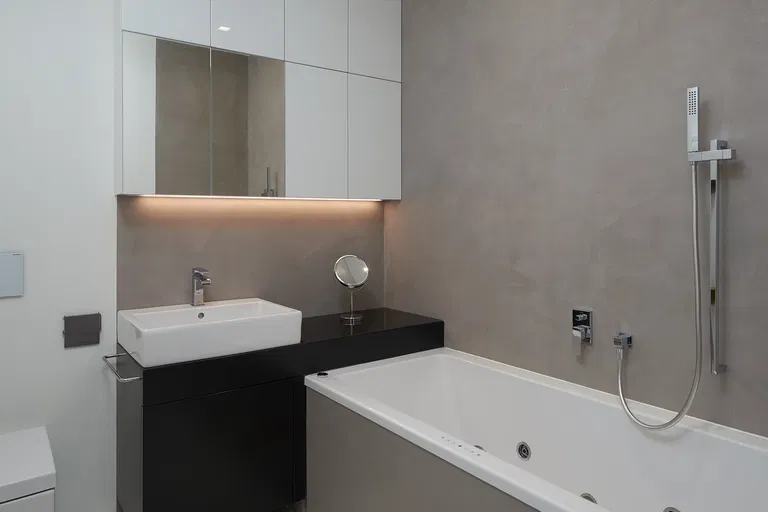 U Dívčích hradů, Radlice - Prague 5 | Sale, Apartment, Four-bedroom (5+kk), 348 m²