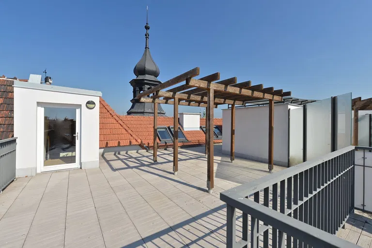 Biskupská, Brno - střed - Brno-město | Sale, Apartment, One-bedroom (2+kk), 179 m²
