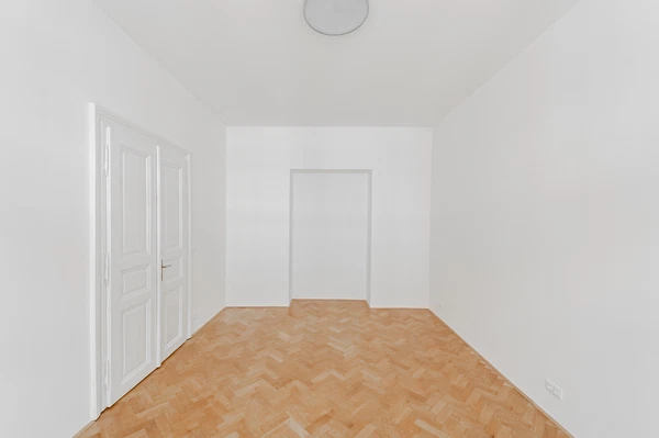 Varšavská, Vinohrady - Prague 2 | Rent, Apartment, Two-bedroom (3+kk), 77 m²