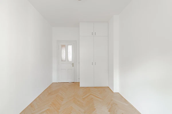 Varšavská, Vinohrady - Prague 2 | Rent, Apartment, Two-bedroom (3+kk), 77 m²