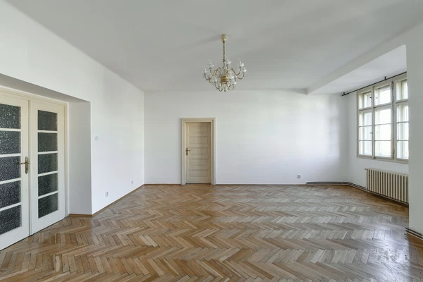 Bubenečská, Bubeneč - Prague 6 | Rent, Apartment, Three-bedroom (4+1), 157 m²