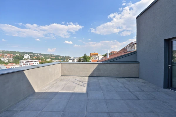 Musílkova, Košíře - Prague 5 | Rent, House, Six-bedroom (7+kk), 490 m²