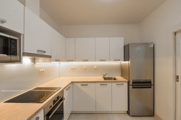 Gotthardská, Bubeneč - Prague 6 | Rent, Apartment, Two-bedroom (3+1), 120 m²