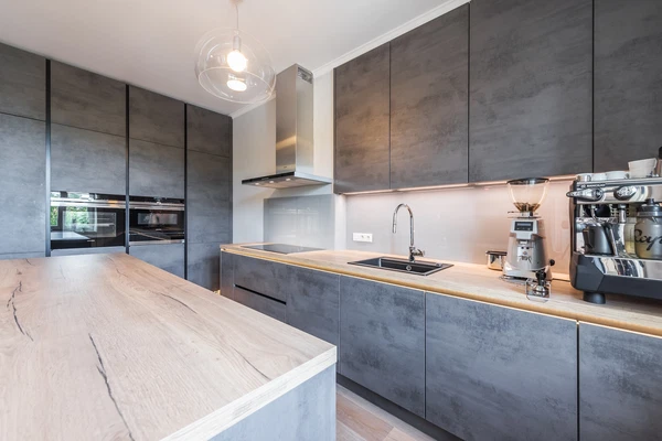 Na Čihadle, Dejvice - Prague 6 | Sale, Apartment, Two-bedroom (3+kk), 113 m²