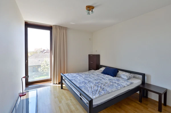 Nobelova, Vokovice - Prague 6 | Rent, Apartment, Three-bedroom (4+kk), 109 m²