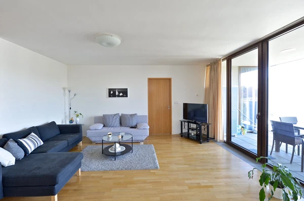 Nobelova, Vokovice - Prague 6 | Rent, Apartment, Three-bedroom (4+kk), 109 m²