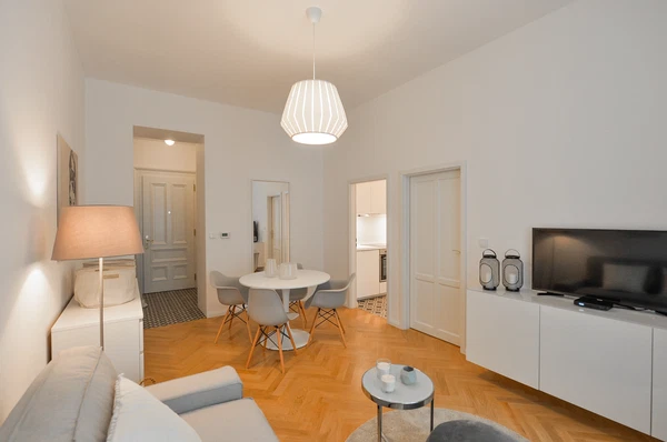 Na Spojce, Vršovice - Prague 10 | Rent, Apartment, One-bedroom (2+1), 45 m²