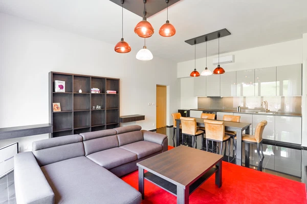 Mlýnská, Bubeneč - Praha 6 | Pronájem, Byt, 2+kk, 84 m²