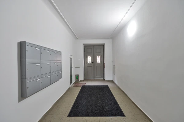 Ovenecká, Holešovice - Prague 7 | Rent, Apartment, One-bedroom (2+kk), 40 m²