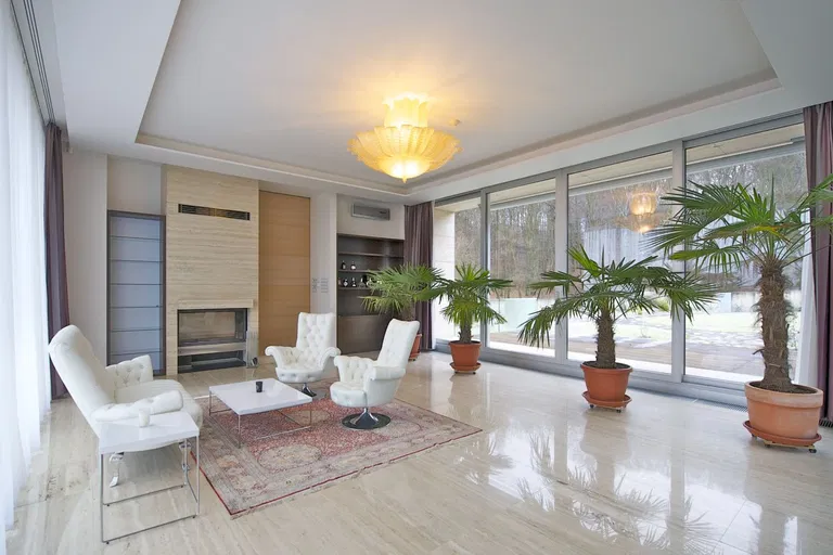 Buková, Tuchoměřice - Praha-západ | Sale, House, Five-bedroom (6+kk), 900 m²