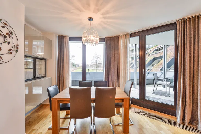 Ke Kapslovně, Žižkov - Prague 3 | Rent, Apartment, Three-bedroom (4+kk), 198 m²