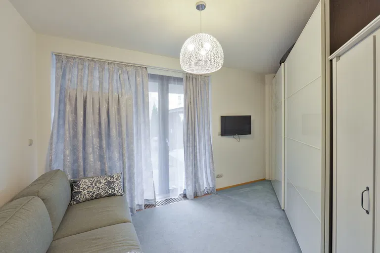 Ke Kapslovně, Žižkov - Prague 3 | Rent, Apartment, Three-bedroom (4+kk), 198 m²