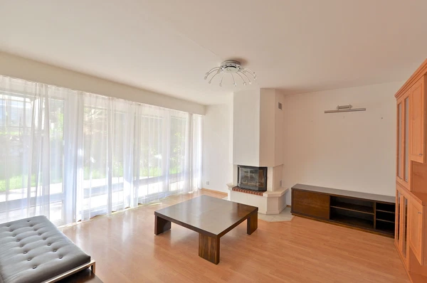 Za Mototechnou, Stodůlky - Prague 5 | Rent, House, Five-bedroom (6+1)