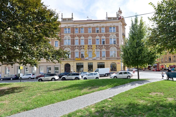 náměstí Kinských, Smíchov - Prague 5 | Rent, Office building, 1 336 m²