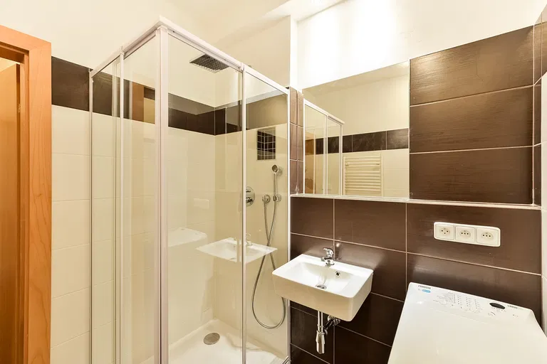 Lublaňská, Vinohrady - Praha 2 | Pronájem, Byt, 1+kk, 31 m²