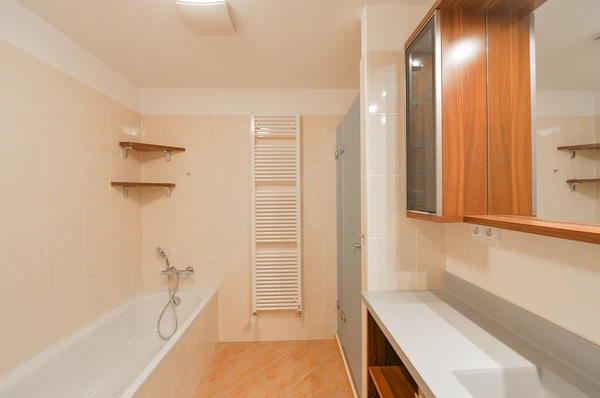 Pískařská, Modřany - Prague 4 | Rent, Apartment, Two-bedroom (3+kk), 84 m²