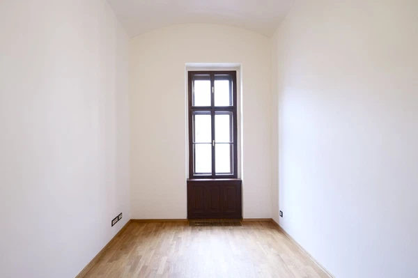 Malostranské nábřeží, Malá Strana - Prague 1 | Rent, Apartment, Two-bedroom (3+1), 133 m²