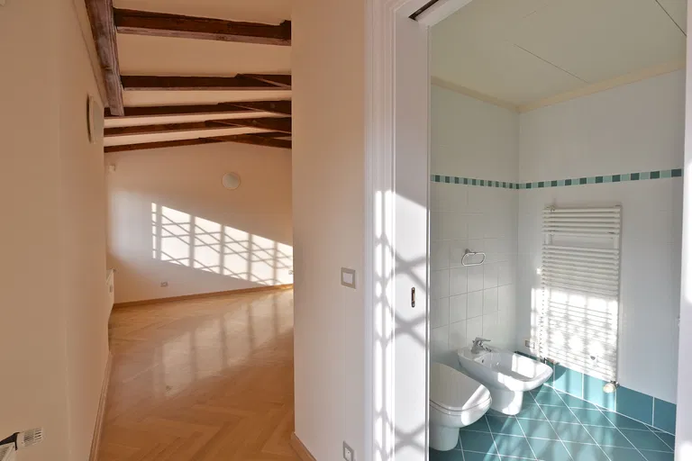 Újezd, Malá Strana - Prague 1 | Rent, Apartment, Three-bedroom (4+1), 282 m²