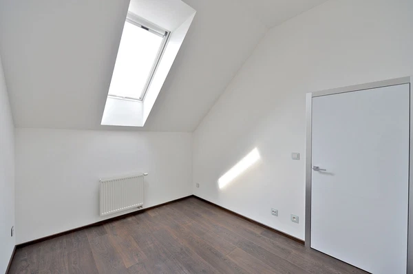 Libušská, Libuš - Prague 4 | Rent, Apartment, Two-bedroom (3+kk), 74 m²