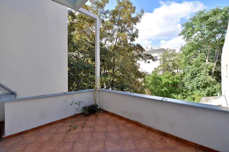 Belgická, Vinohrady - Prague 2 | Rent, Apartment, Two-bedroom (3+1), 100 m²