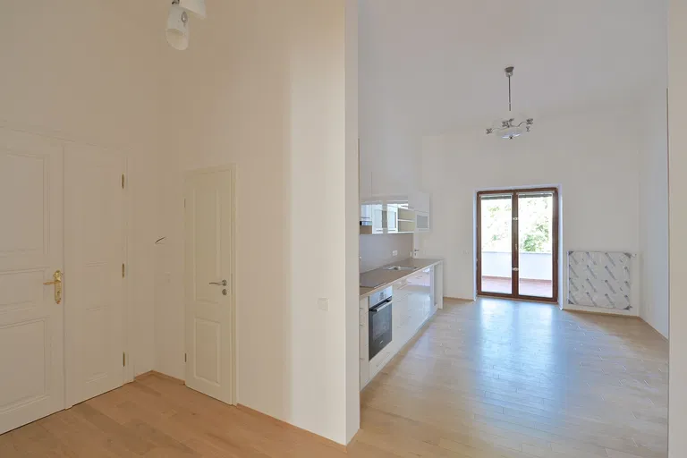 Belgická, Vinohrady - Prague 2 | Rent, Apartment, Two-bedroom (3+1), 100 m²