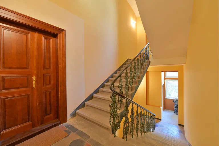 Belgická, Vinohrady - Prague 2 | Rent, Apartment, Two-bedroom (3+1), 100 m²