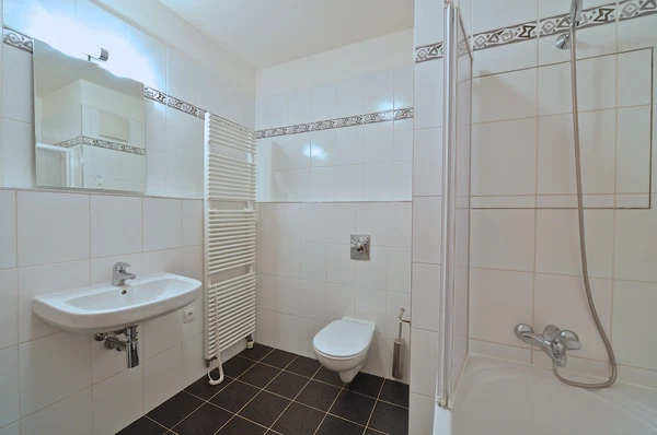 Vršovická, Vršovice - Prague 10 | Rent, Apartment, One-bedroom (2+kk), 63 m²