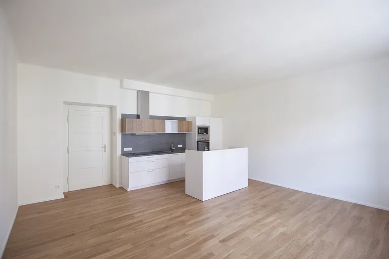 Vinohradská, Vinohrady - Praha 3 | Pronájem, Byt, 2+kk, 67 m²