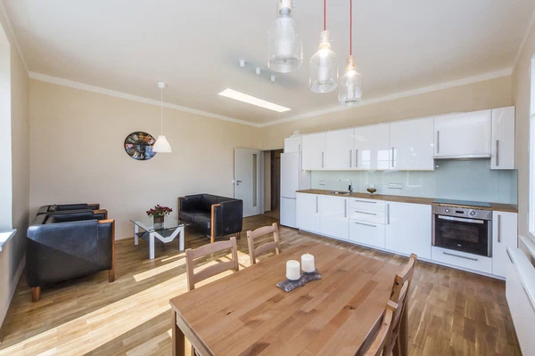 Železničářů, Holešovice - Prague 7 | Rent, Apartment, Two-bedroom (3+kk), 65 m²