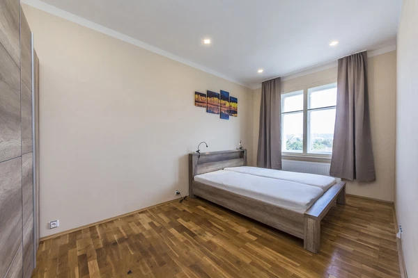 Železničářů, Holešovice - Prague 7 | Rent, Apartment, Two-bedroom (3+kk), 65 m²