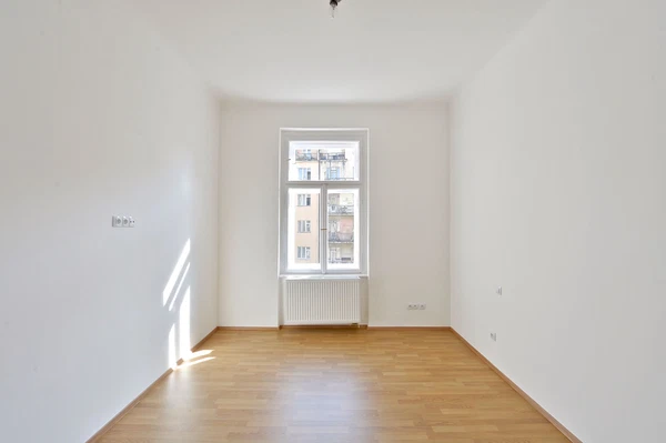 Šmeralova, Bubeneč - Prague 7 | Rent, Apartment, Two-bedroom (3+kk), 69 m²