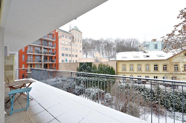 Jeseniova, Žižkov - Prague 3 | Rent, Apartment, Three-bedroom (4+kk), 93 m²